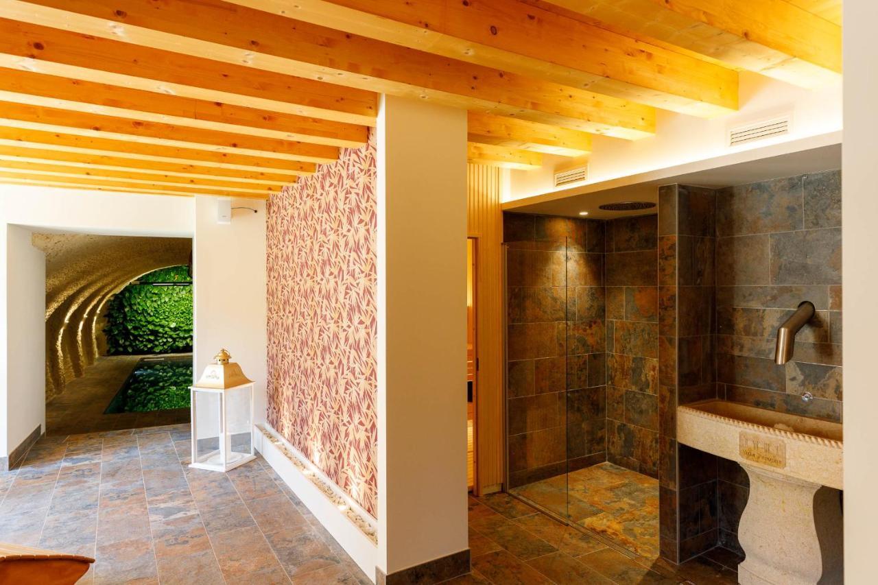 Villa Padovani Relais De Charme - Adults Only Pastrengo Exterior photo